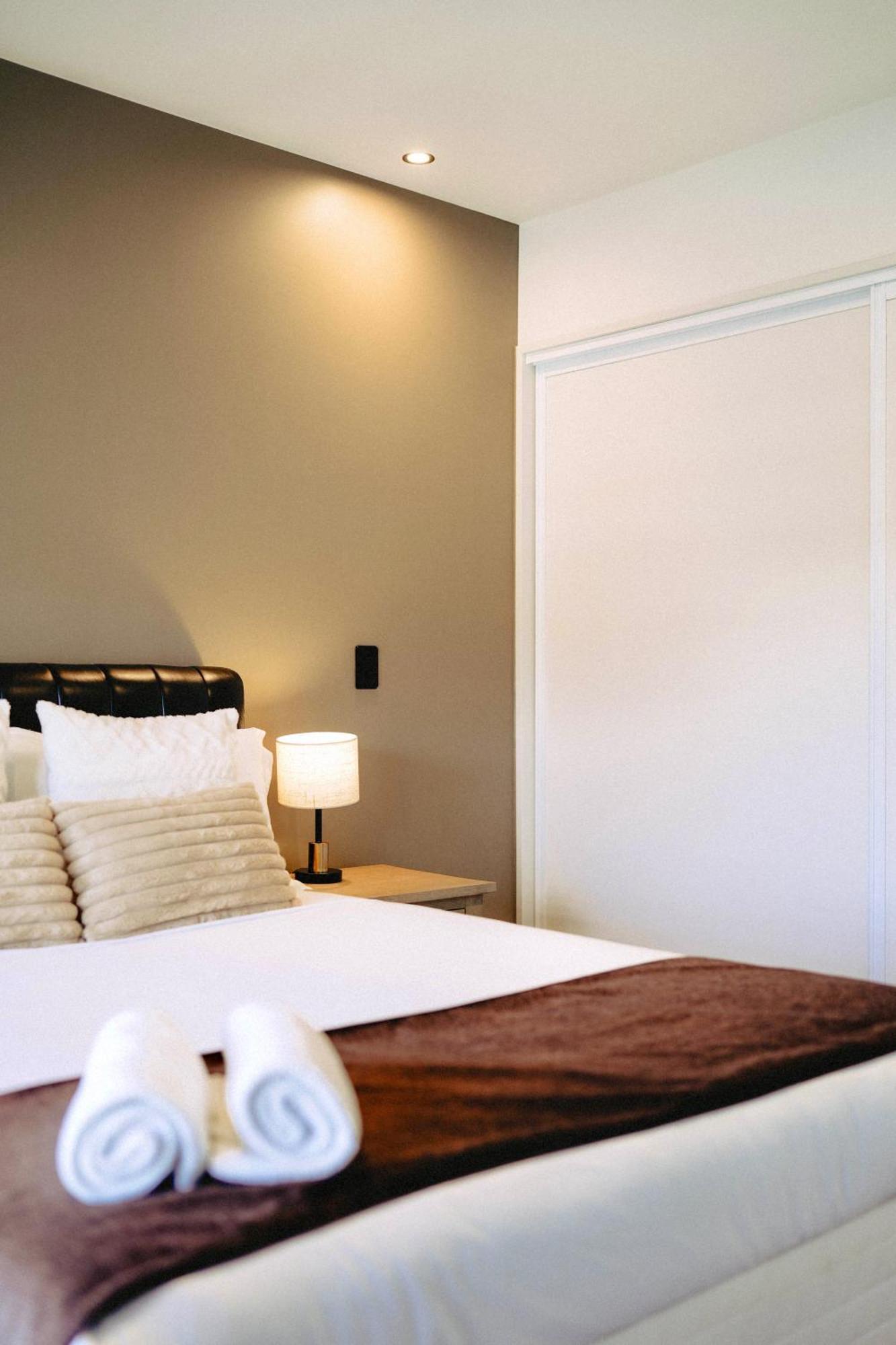 Cbd Contemporary Comfort Townhouse 2 Bed 2Bath Christchurch Eksteriør bilde